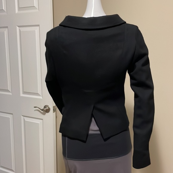 Black wool fitted asymmetric crop jacket rounded collar very unique Size Small - Picture 6 of 12